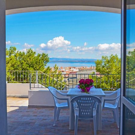 Residence Fior Di Sulcis Calasetta Exterior foto
